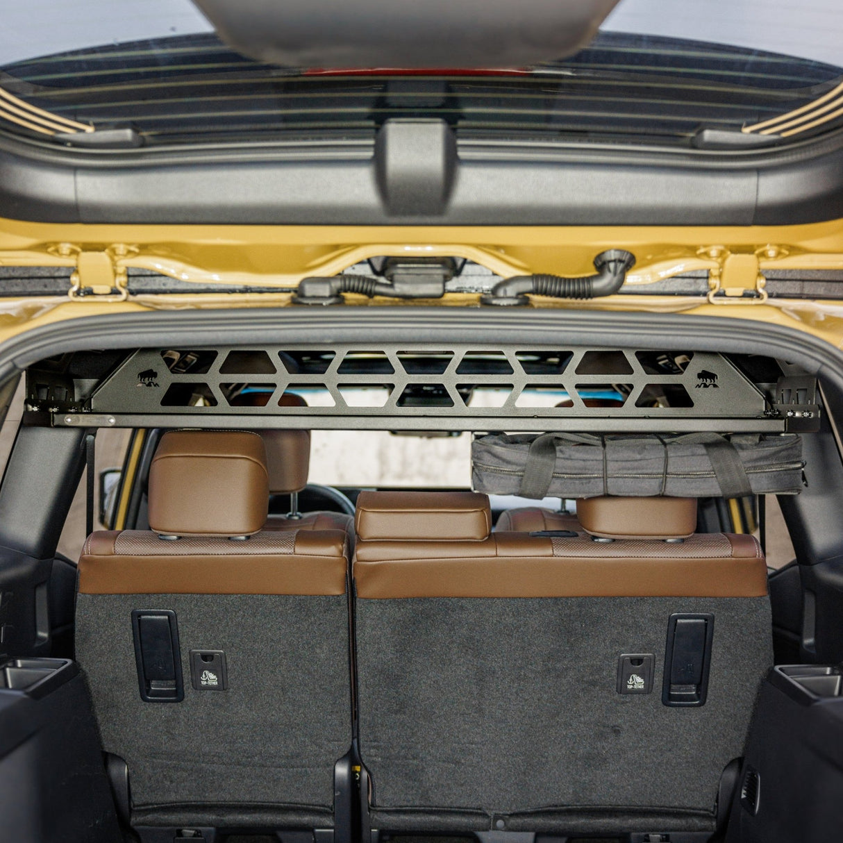 Shelf + Chair Storage SET - Pajero/Montero IV - Bison Gear