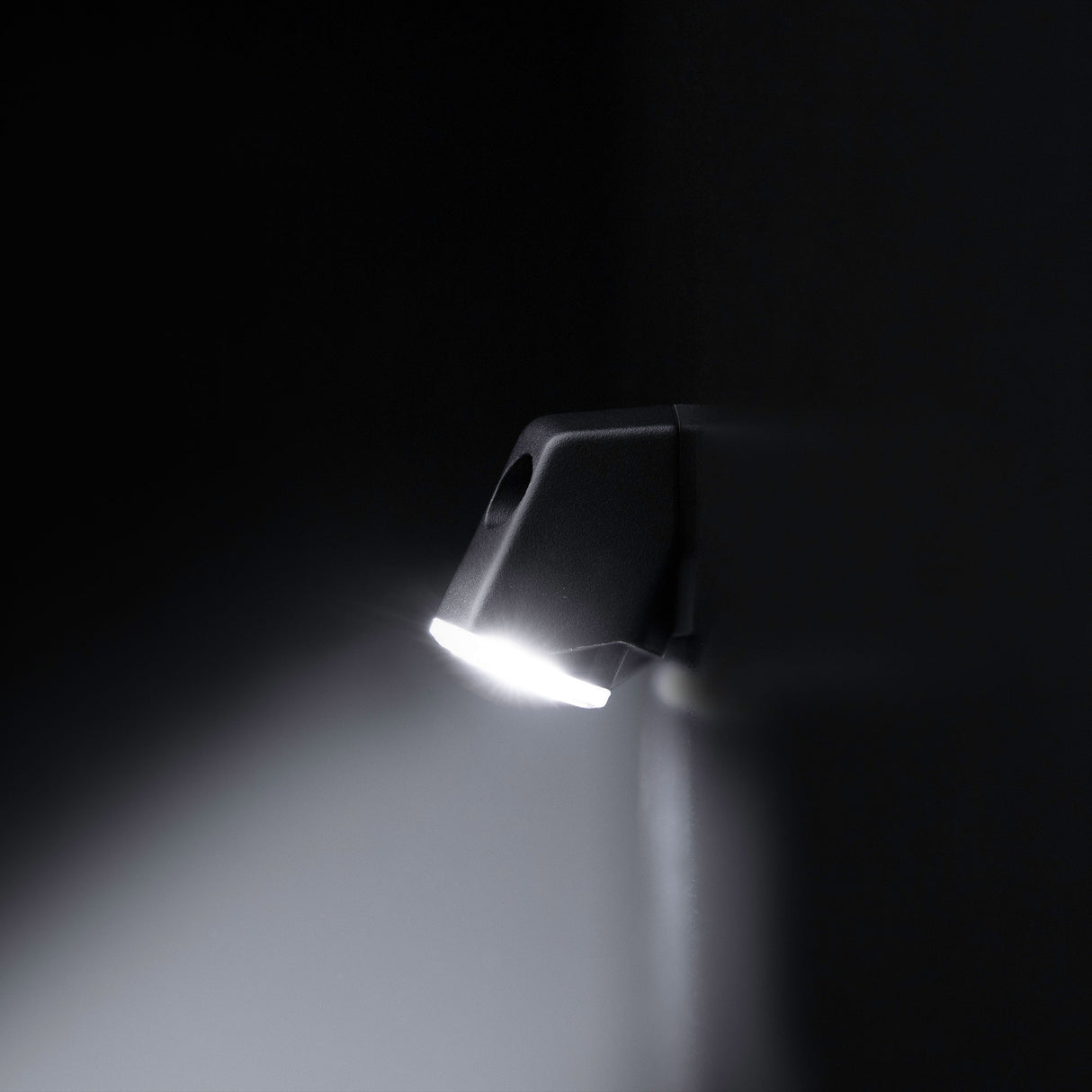 Firefly Scene Light 30W - Bison Gear