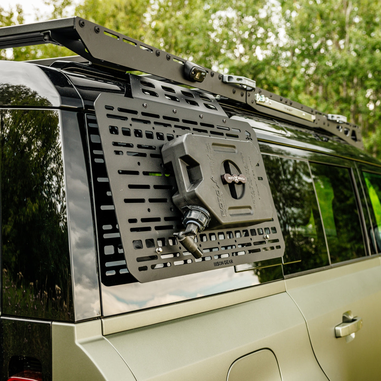 External MOLLE Panel - Defender L663 - Bison Gear