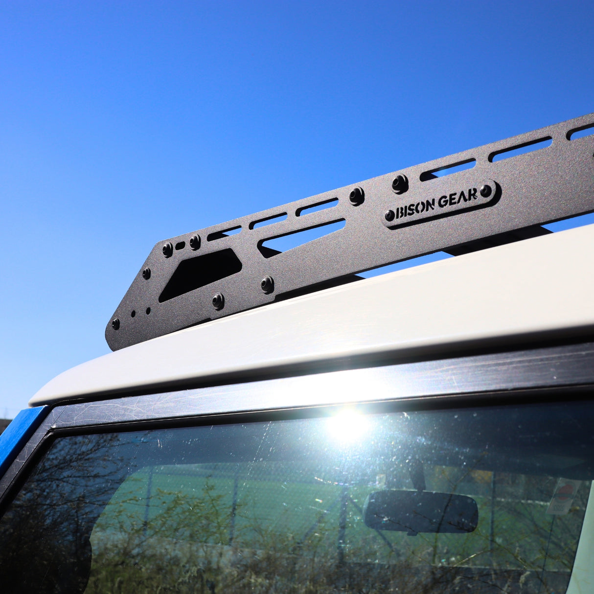 OX PRO Roof Rack with LED Bar - FJ Cruiser - Bison Gear