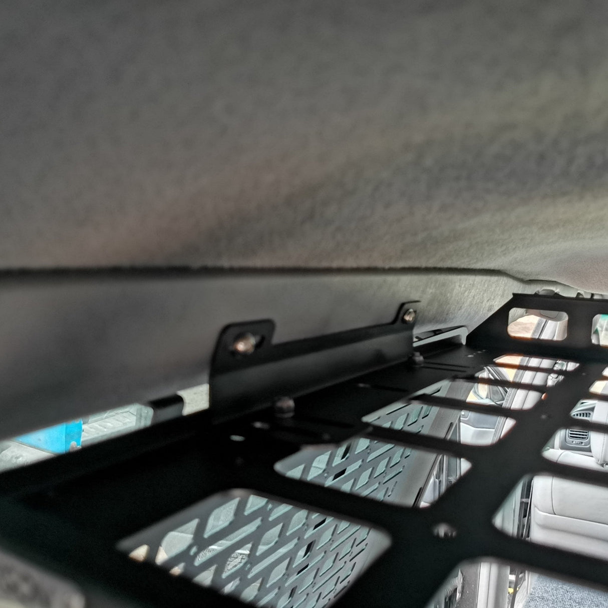 Roof Shelf - LC100 - Bison Gear