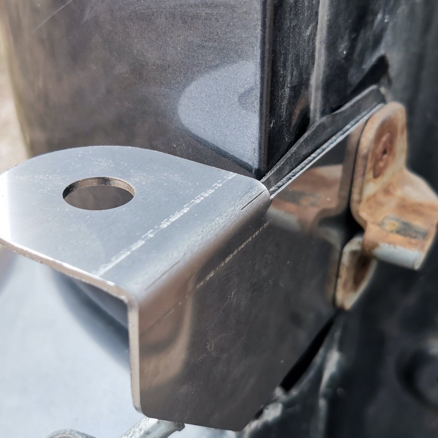 CB Radio Bracket - LC120/GX470 - Bison Gear