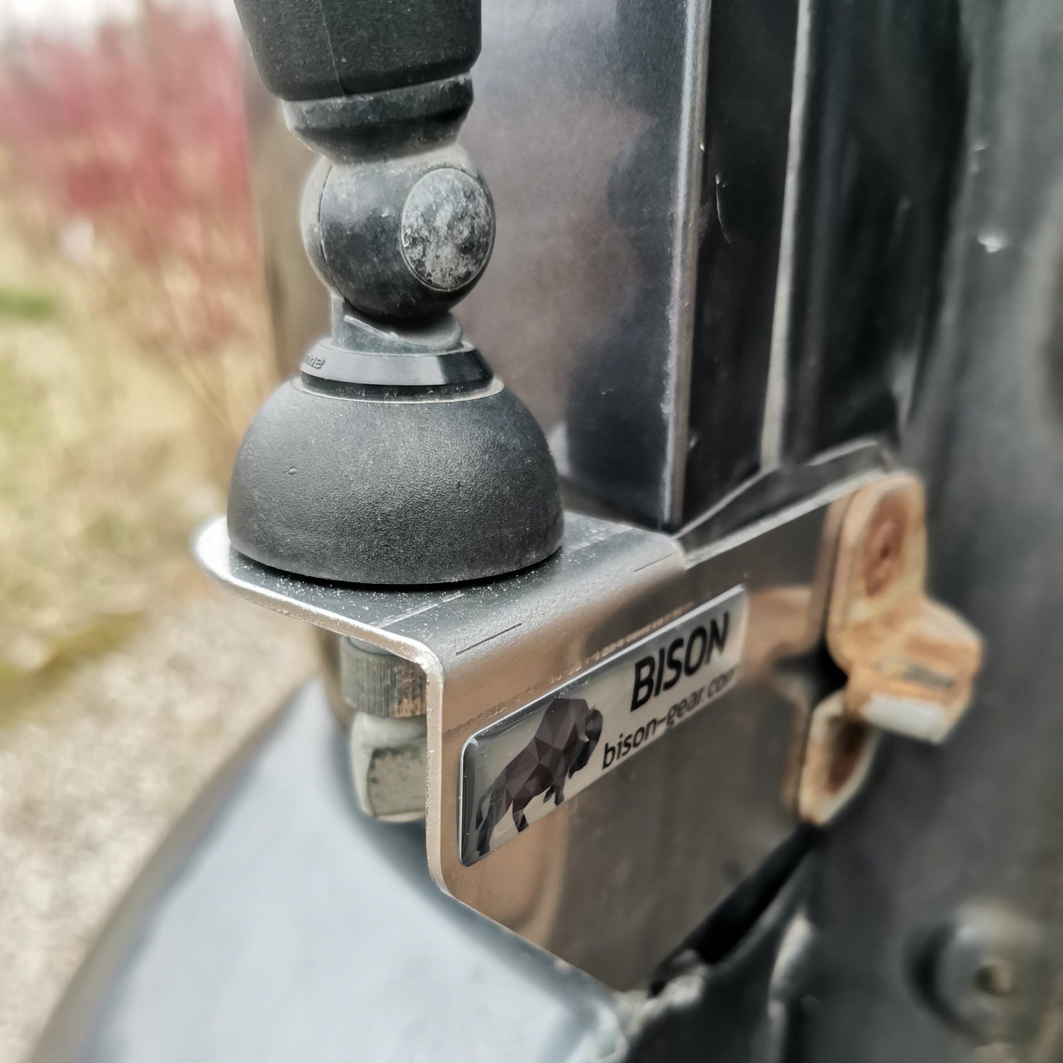 CB Radio Bracket - LC120/GX470 - Bison Gear