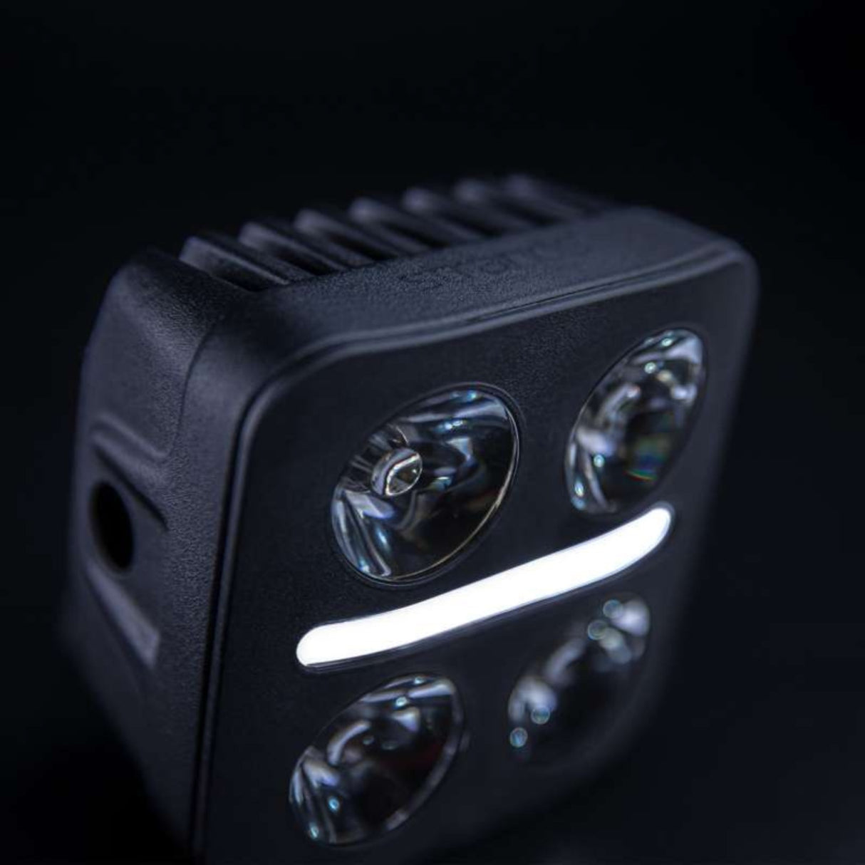 Nuuk D-Line QB Driving Light 3''-5-Bison Gear