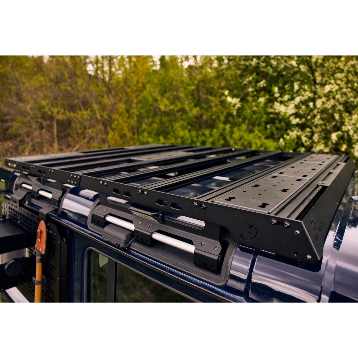 OUTLET: 3/4 Roof Rack - INEOS Grenadier-6-Bison Gear