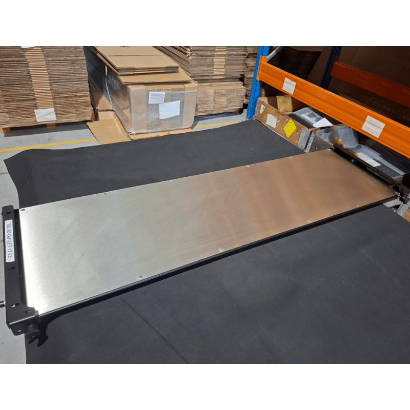 OUTLET: Drop-Down Tailgate Table - Grand Vitara II-3-Bison Gear