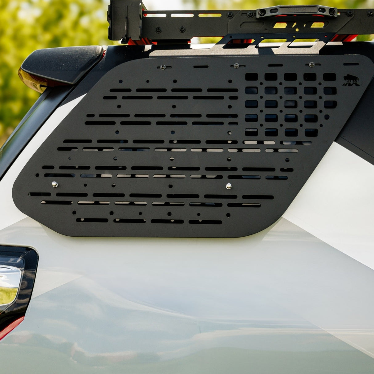 SET: OX PRO Roof Rack + 2x LOW PROFILE MOLLE Panels - 4Runner 5th Gen-4-Bison Gear