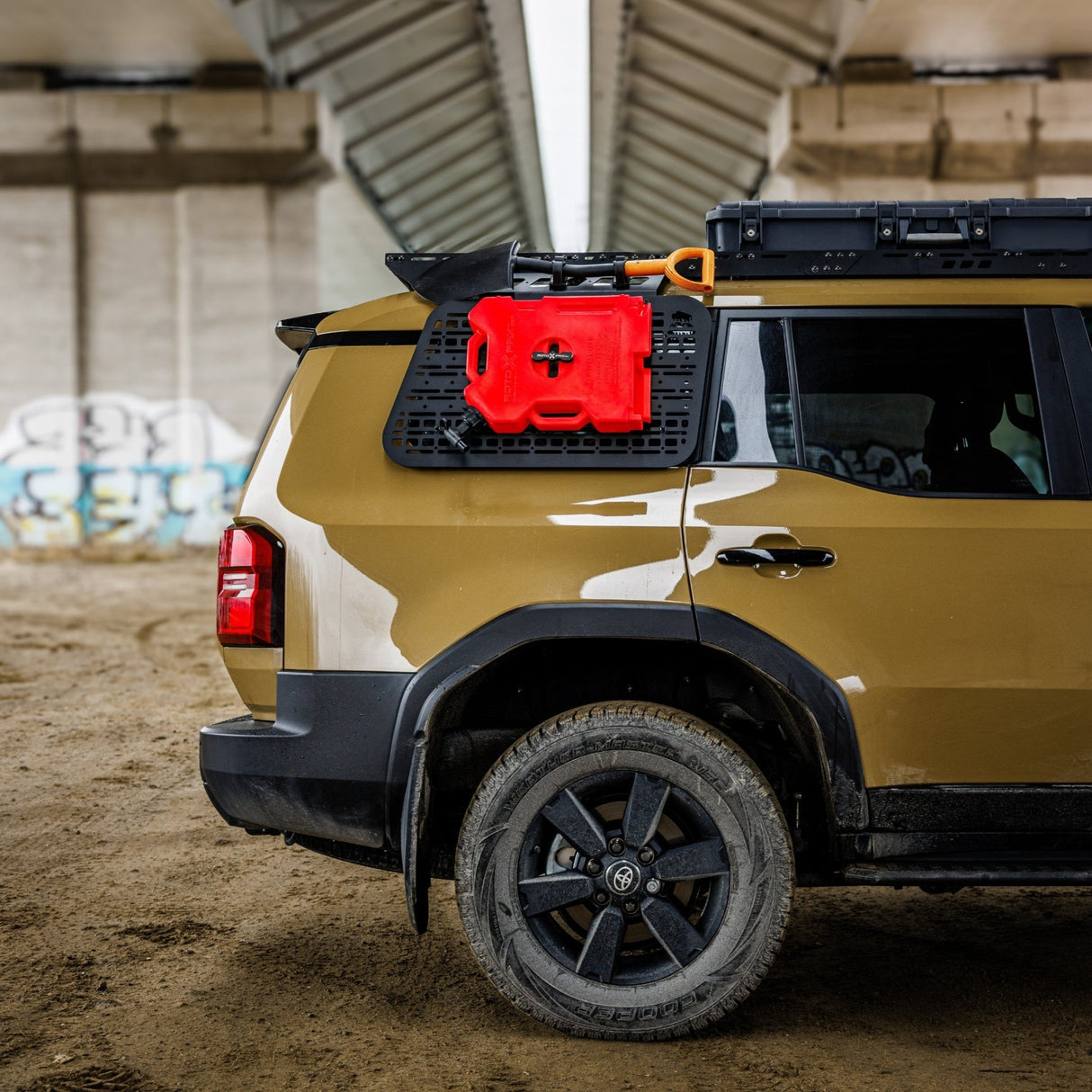 SET: OX PRO Roof Rack + 2x MOLLE Panels - Toyota LC250/GX550-3-Bison Gear