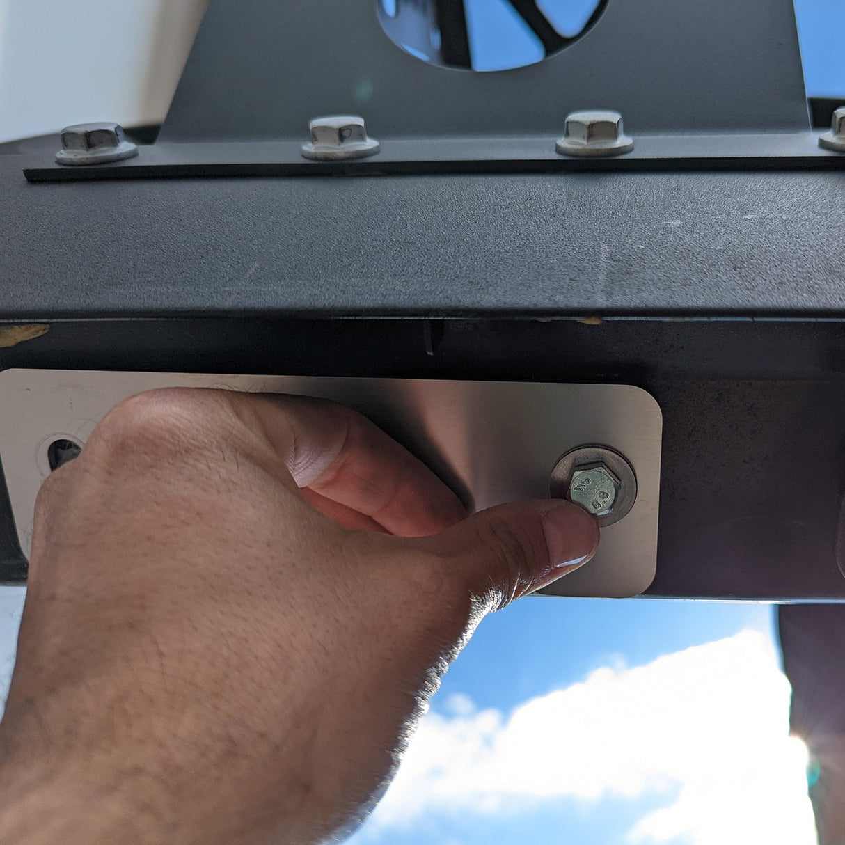 Tire Carrier - LC120/GX470-14-Bison Gear