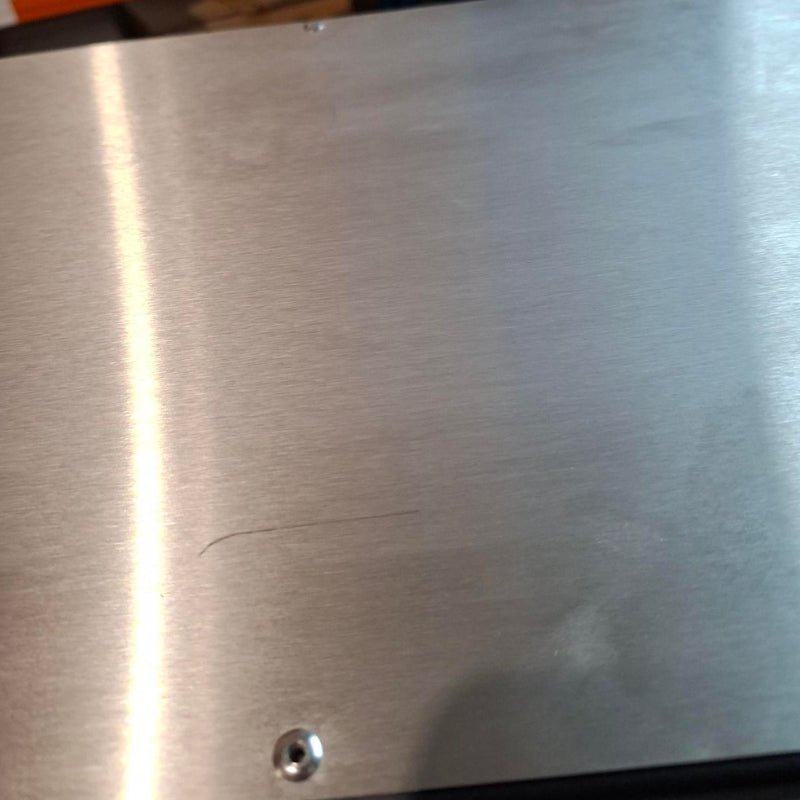 OUTLET: Drop - Down Tailgate Table - Grand Vitara II - Bison Gear