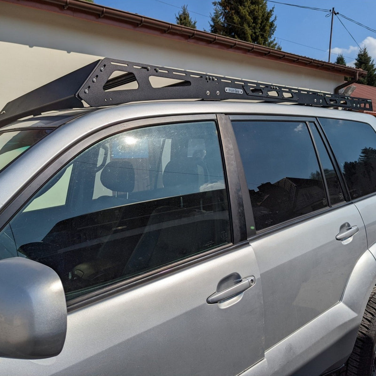 Land Cruiser 120 - racks - shelves - accessories – Bison Gear