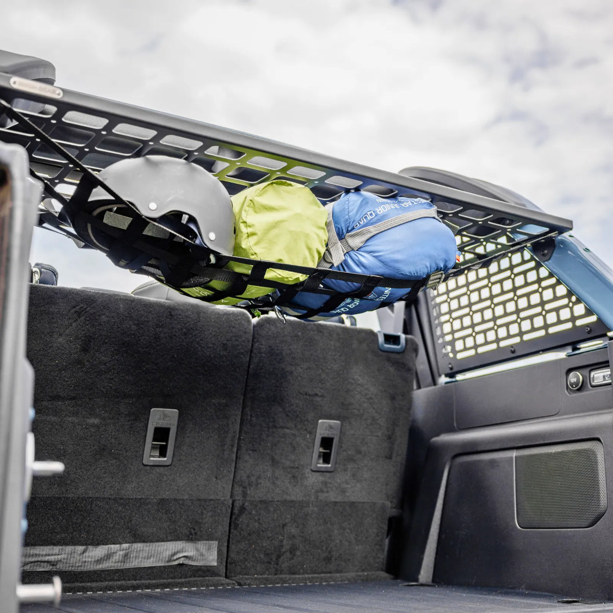 Universal Under Shelf Net