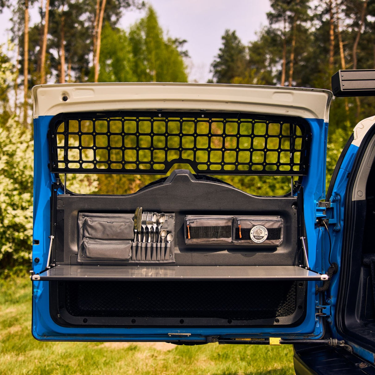 Drop - Down Tailgate Table - Lexus GX, TOYOTA FJ Cruiser, TOYOTA Land Cruiser Prado - Bison Gear