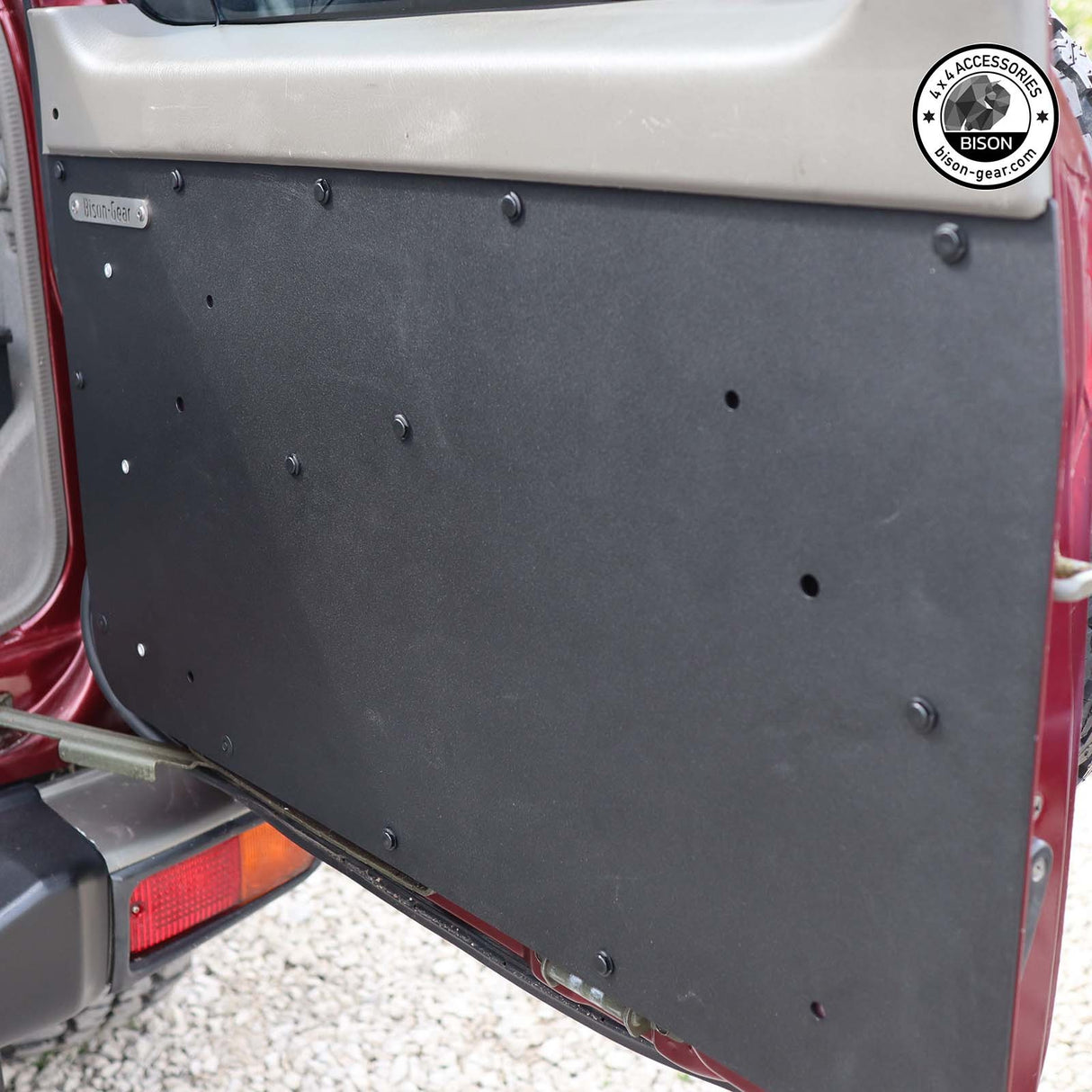 Tapicerka na Drzwi - NISSAN Patrol Y61