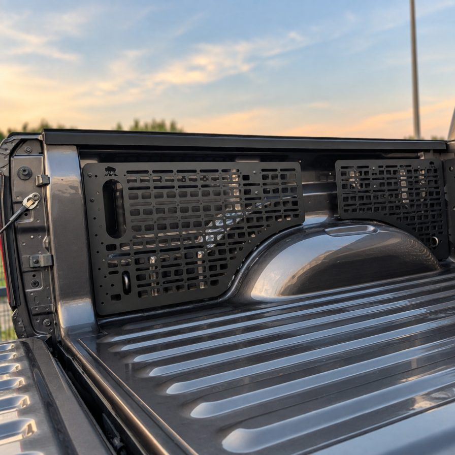 Panel Boczny MOLLE - RAM 1500 DT (5th Gen) (2 szt.)