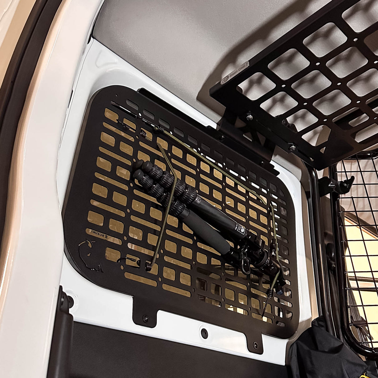 Panel Wewnętrzny MOLLE - Jimny IV (JB74, 2018+)