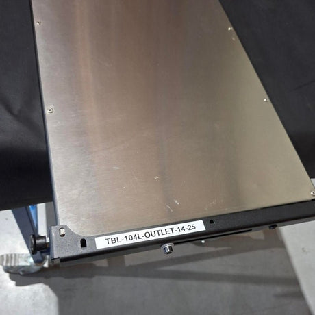 OUTLET: Drop - Down Tailgate Table - GX, FJ Cruiser, Land Cruiser Prado - Bison Gear