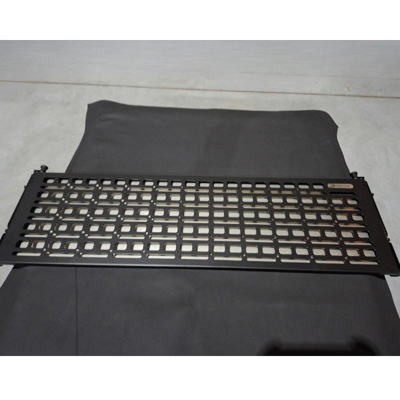 OUTLET: Drop - Down Tailgate Table - Grand Vitara II - Bison Gear