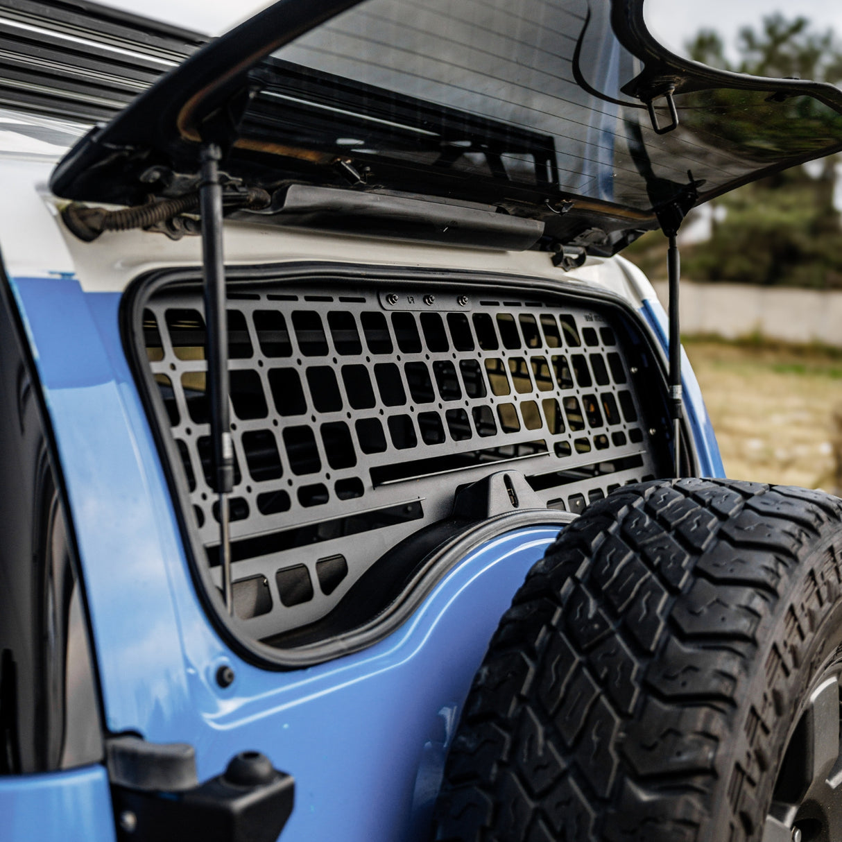 Back Window MOLLE Panel - FJ Cruiser-5-Bison Gear