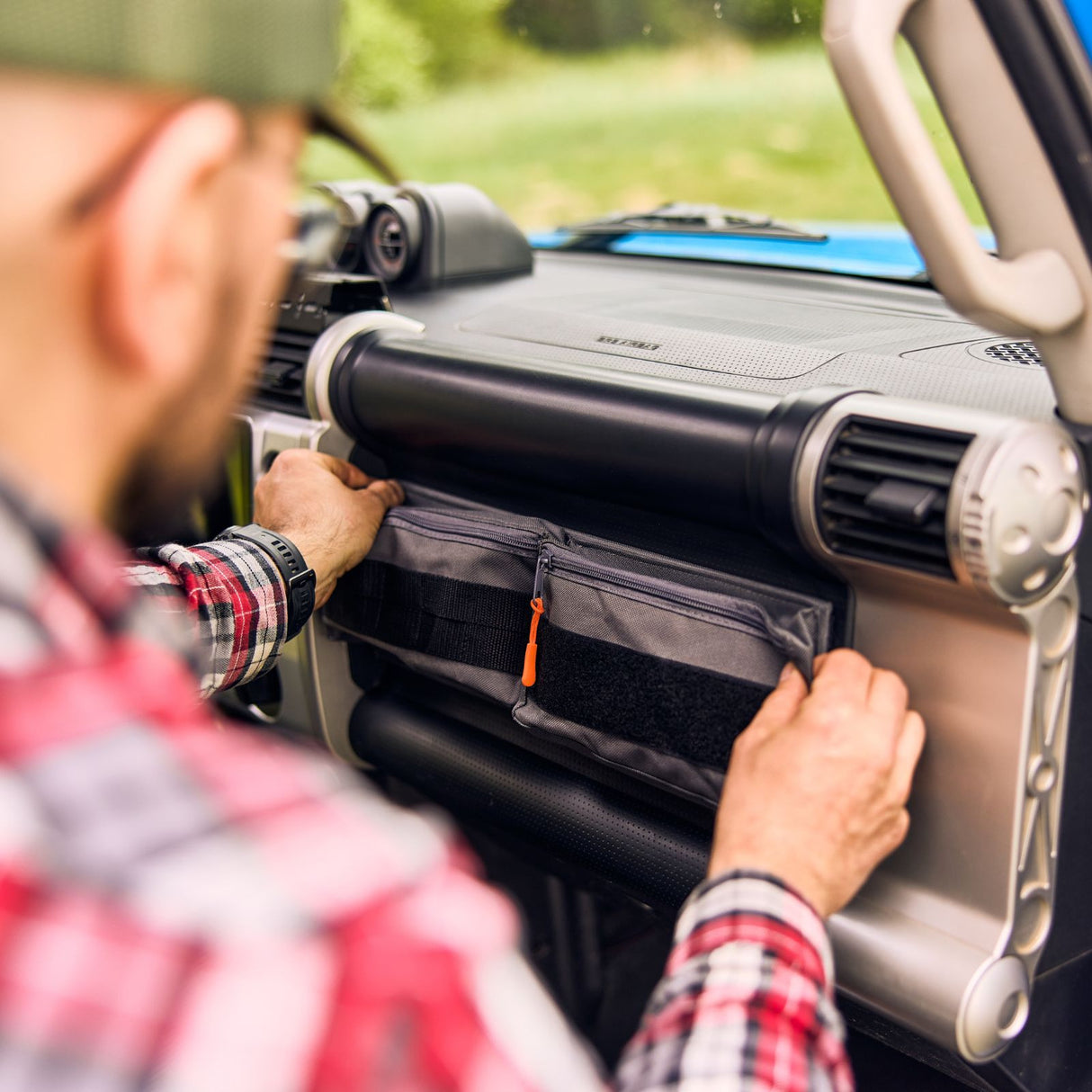 Dash Pouch - FJ Cruiser-3-Bison Gear