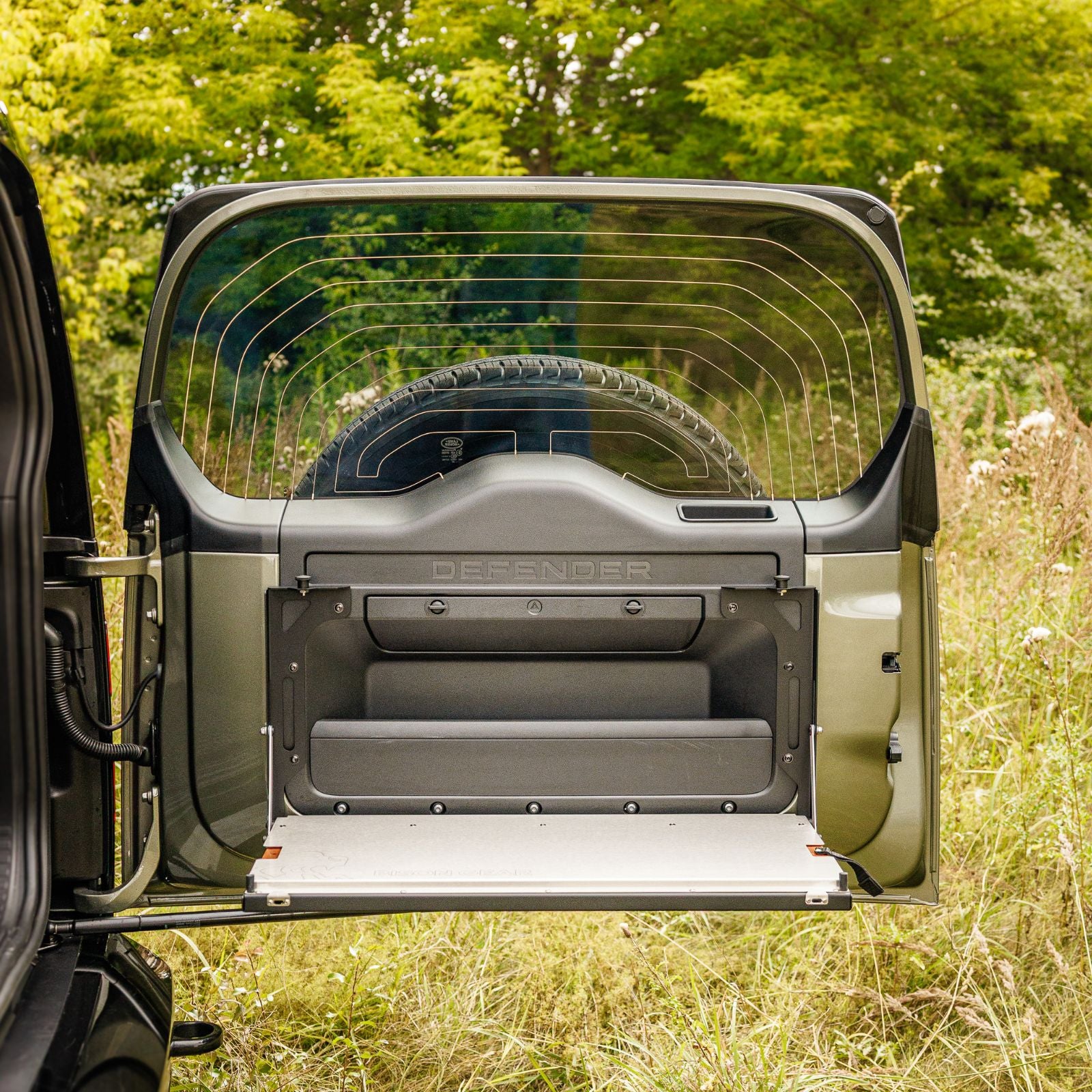 Drop-Down Tailgate Table - Defender (L663) - Bison Gear