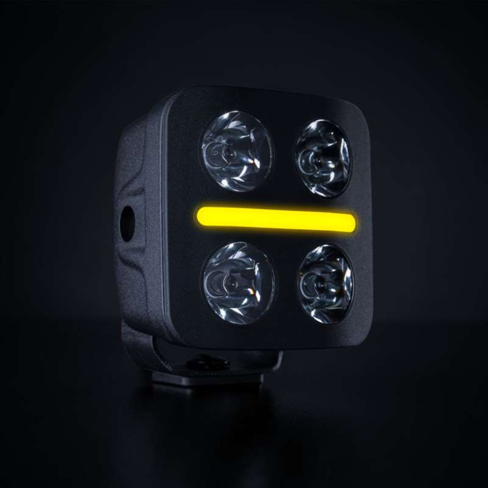 nuinui-chikuchikuライトトラップ Nuuk D-Line QB Driving Light 3'' - Strands – Bison Gear