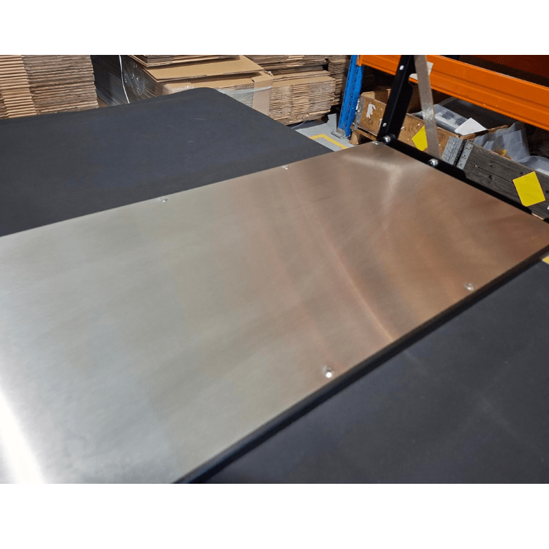 OUTLET: Drop-Down Tailgate Table - Grand Vitara II-7-Bison Gear