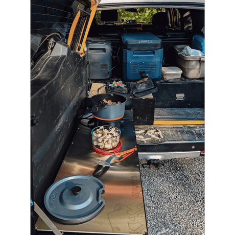 Drop - Down Tailgate Table - Lexus GX, TOYOTA FJ Cruiser, TOYOTA Land Cruiser Prado - Bison Gear
