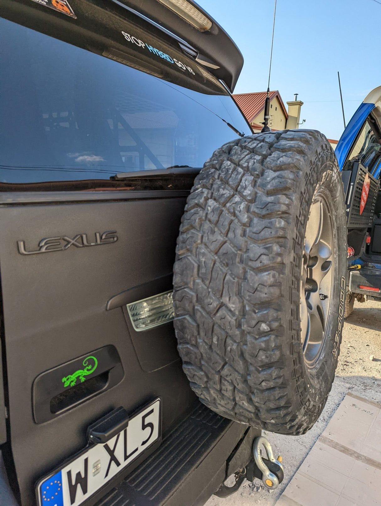 Tire Carrier - LC120/GX470-4-Bison Gear