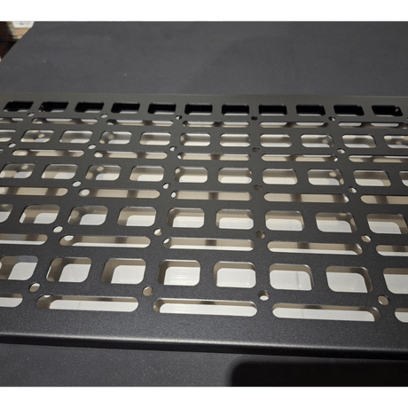 OUTLET: Drop - Down Tailgate Table - Grand Vitara II - Bison Gear